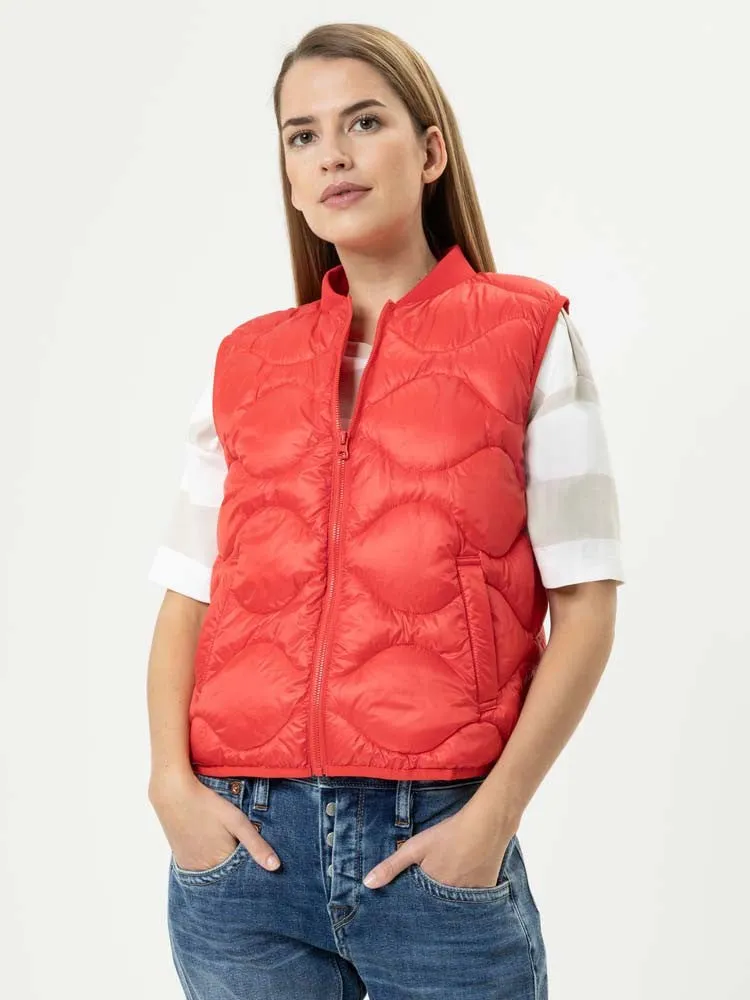 H Red Gilet