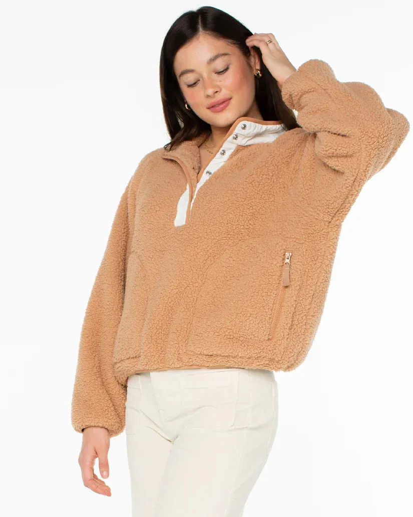 KIPSIE SOLID FLEECE PULLOVER