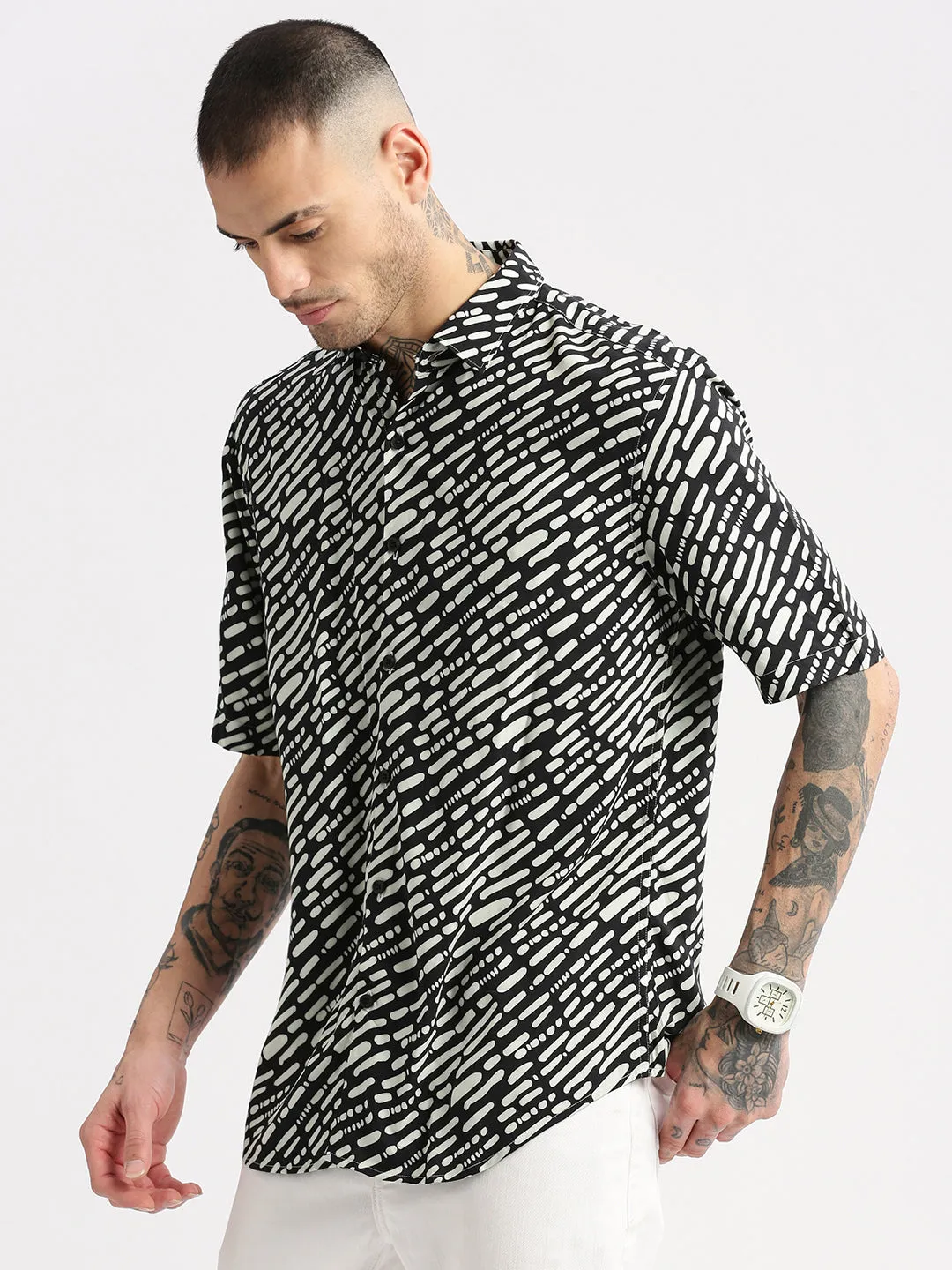 Men Black Smart Slim Fit Printed Spread Collar Casual Shirt