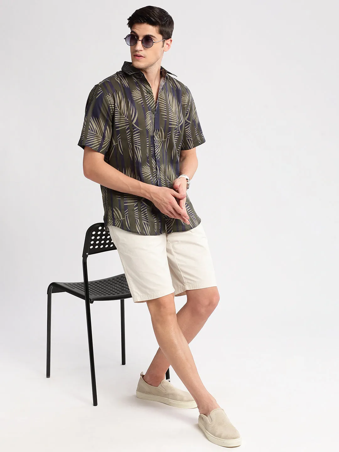 Men Green Smart Slim Fit Floral Printed Cotton Casual Shirt