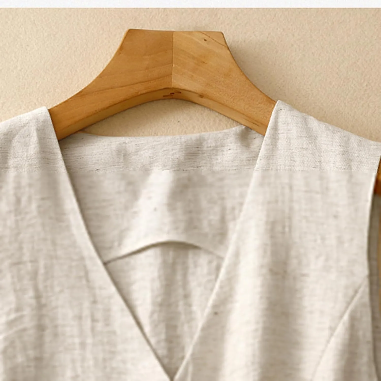 MINTLIMIT Women's Linen Vest Casual Button Down Sleeveless V Neck Lightweight Business Jacket Waistcoat Vest with Pocket