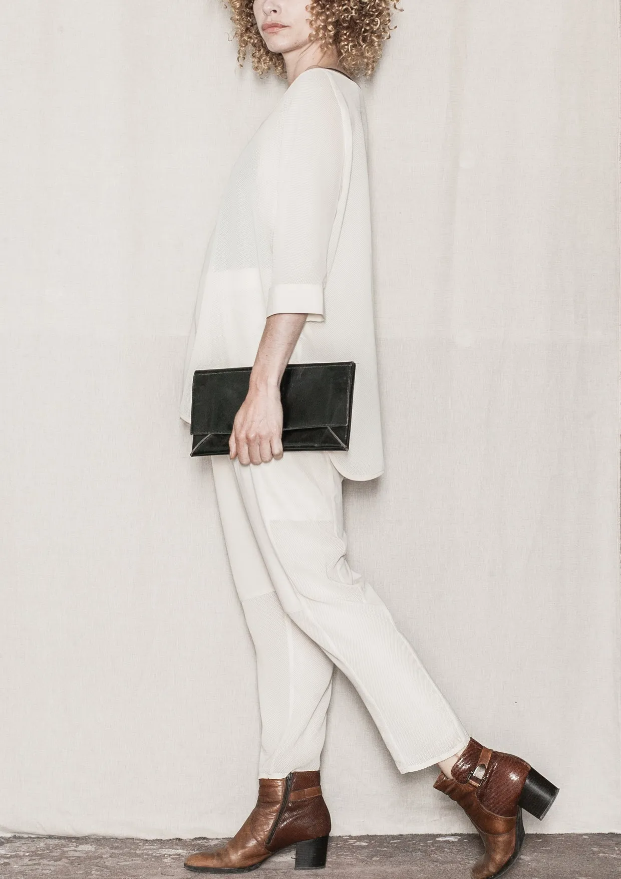 TOP OVERSIZED - AIRY MESH creme