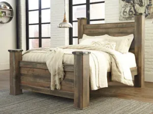 Trinell Casual Master Bedroom Queen Poster Rails