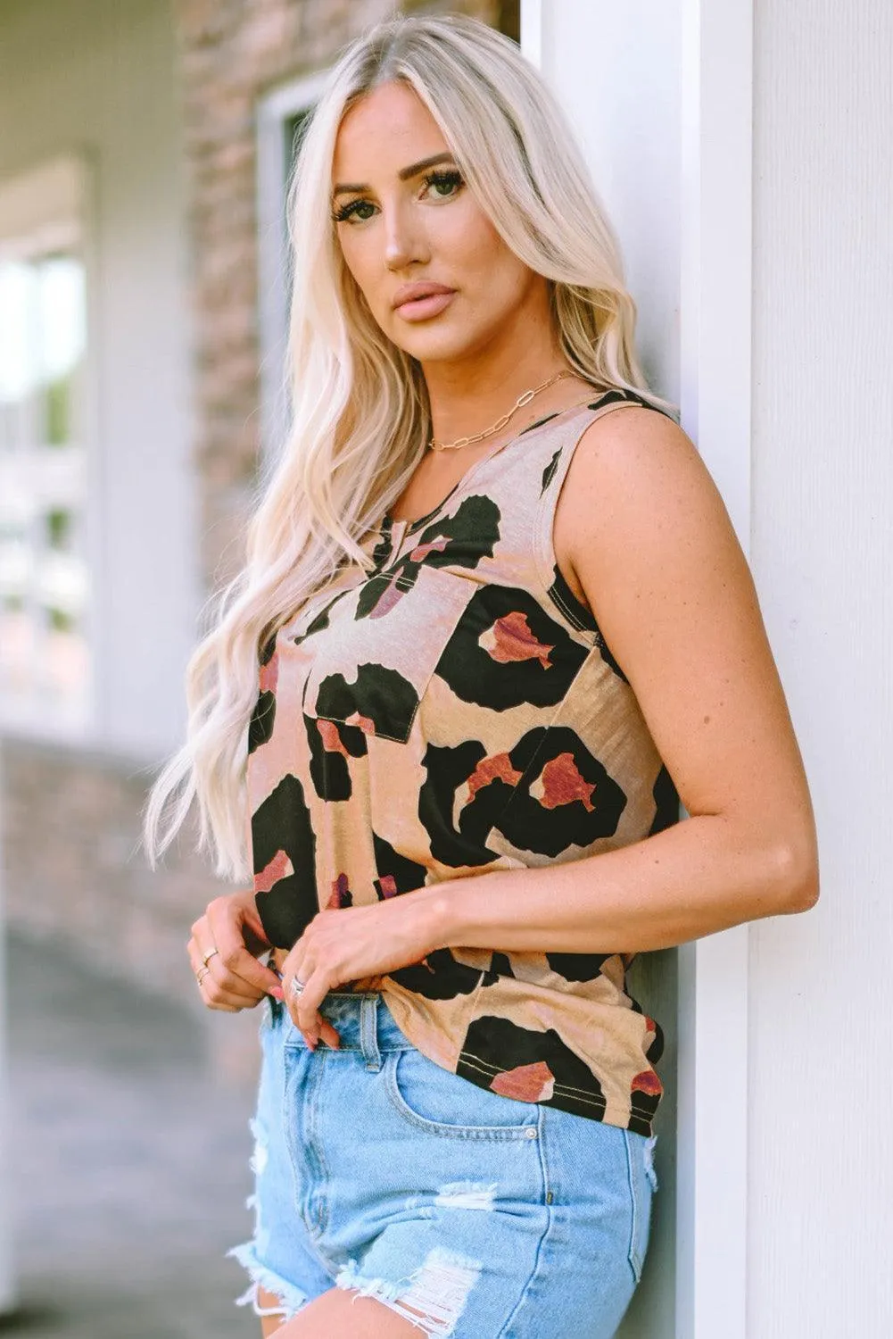 Versatile Crew Neck Leopard Print Tank