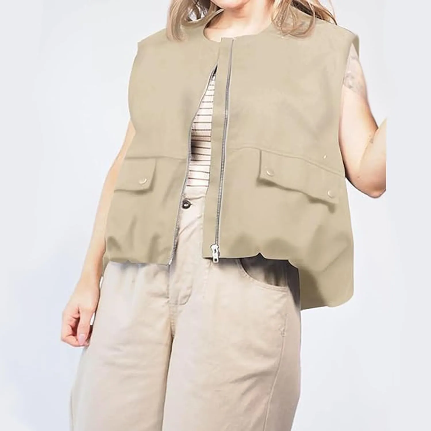 Women Cargo Vest Oversize Cropped Sleeveless Jacket Lightweight Ruffle Ruched Fashion Tops Summer Casual Zip Up Outfit