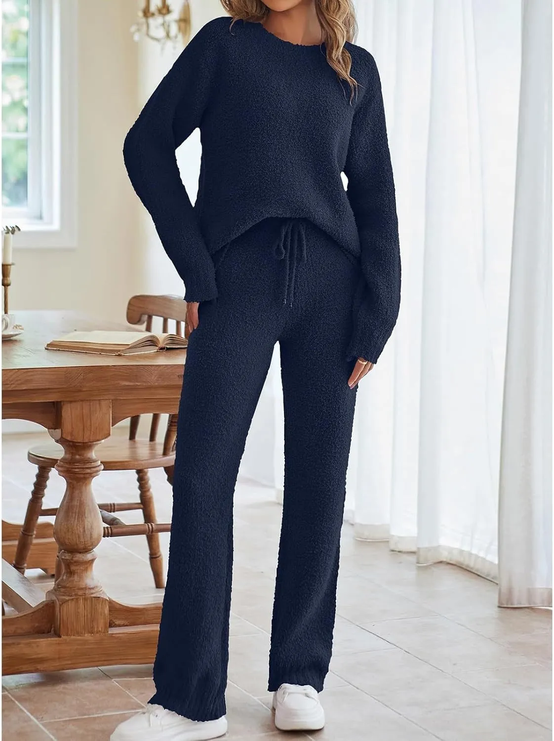 Womens Fuzzy 2 Piece Loungewear Cozy Everyday Sleep Skin Friendly Fleece Pajama Set Long Sleeve Thermal Lounge Outfit