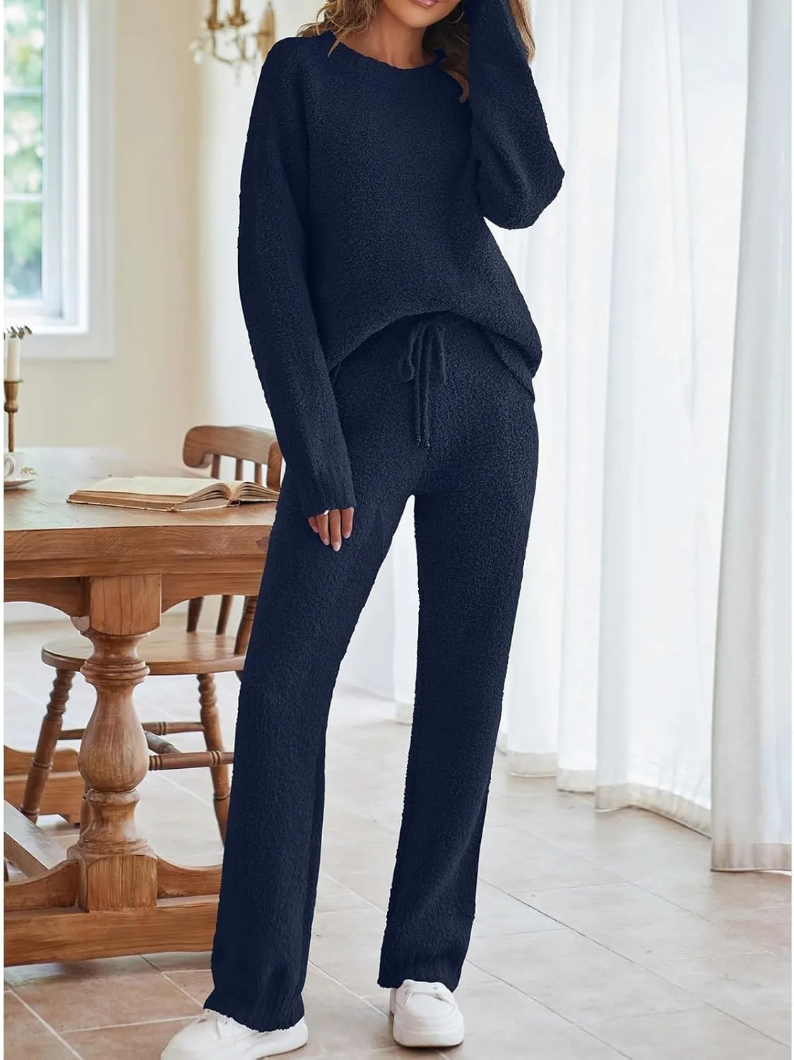 Womens Fuzzy 2 Piece Loungewear Cozy Everyday Sleep Skin Friendly Fleece Pajama Set Long Sleeve Thermal Lounge Outfit